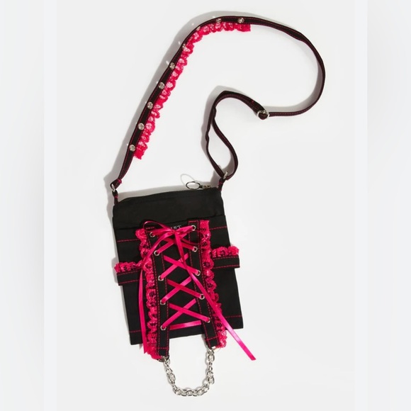 NWT - Tripp NYC Black and Pink Lace-Up Crossbody Bag w Chains - Picture 1 of 10